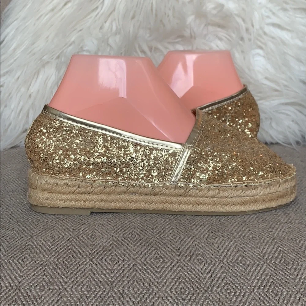 Steve Madden “Lunah” Espadrille Flats‎